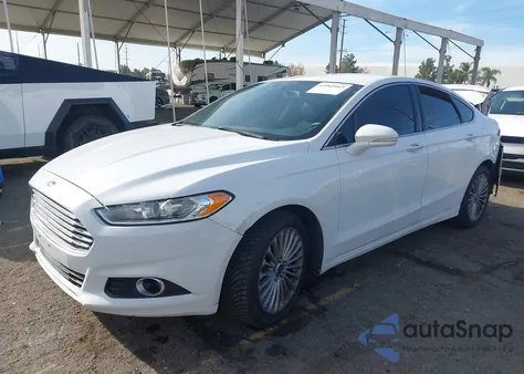 2014 Ford Fusion Titanium z USA, uszkodzony, nr VIN 3FA6P0K95ER277130